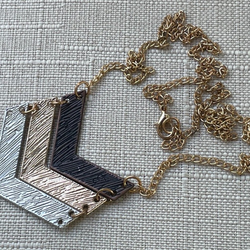 Women Necklace Tri Color Pendant Fashion Necklace Jewelry Silver Gold Brown - Picture 3 of 9